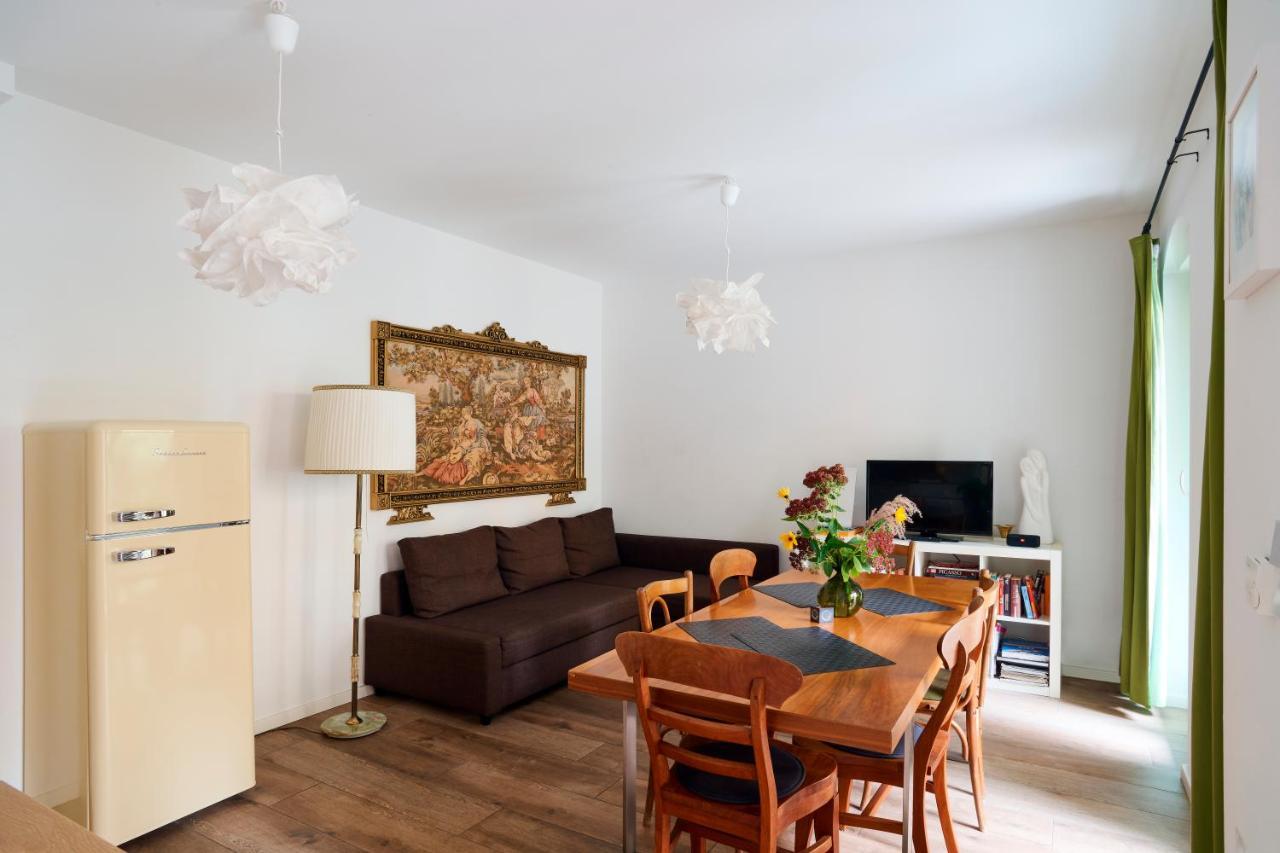Beautiful And Cozy Remise For Up To 6 Guests Lejlighed Berlin Eksteriør billede